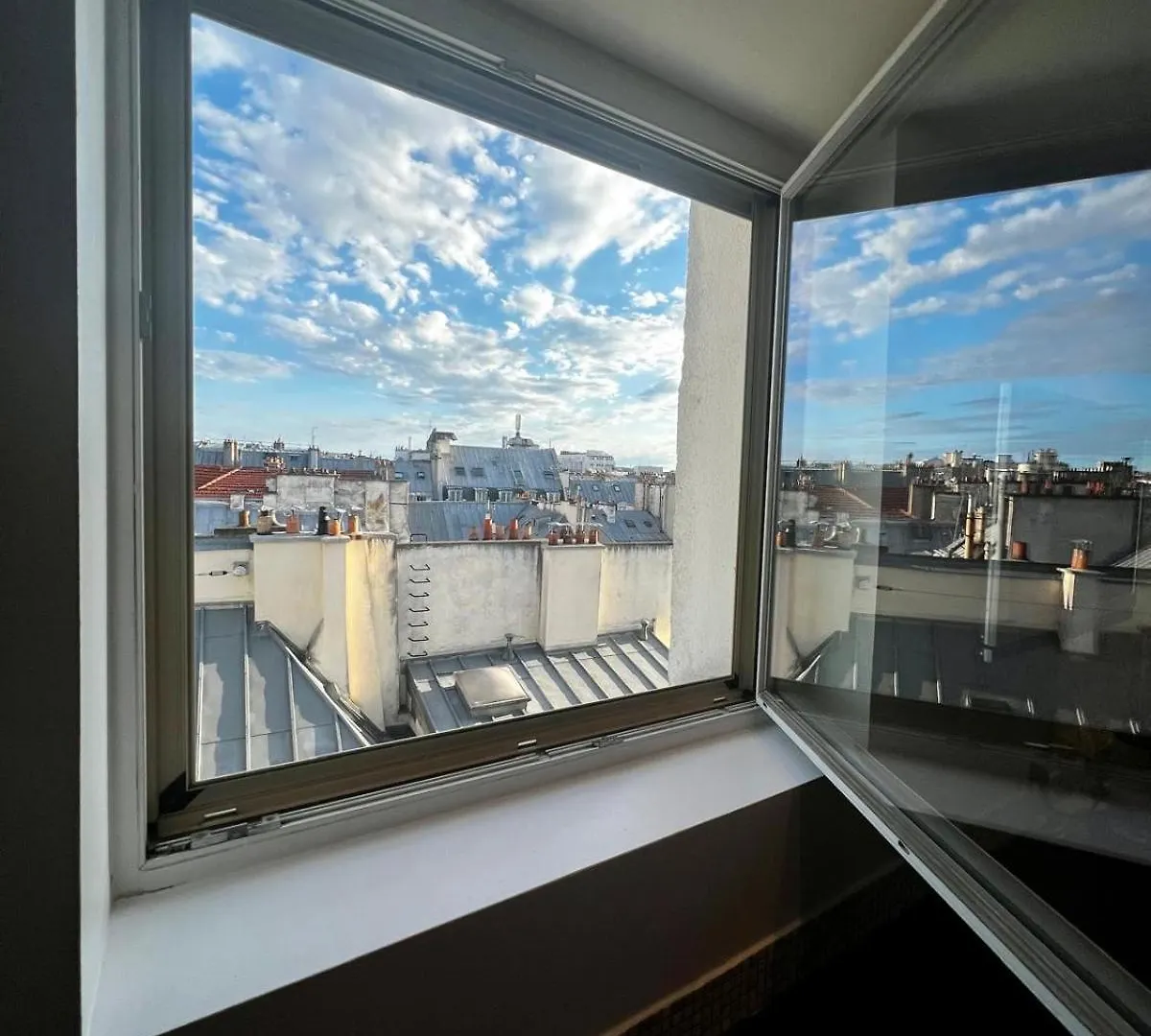 A Duplex With A Sacre Coeur'S View Apartamento París